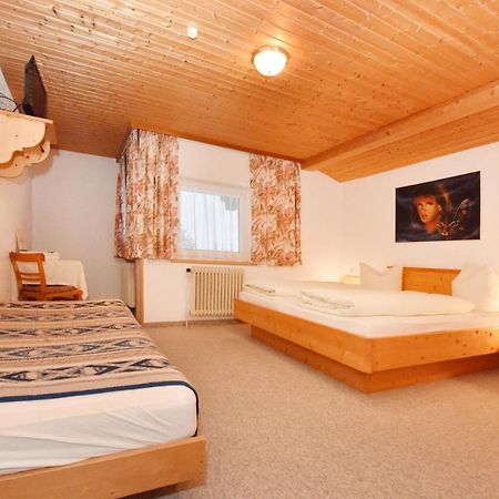 Pension Piz Buin Партенен Екстериор снимка