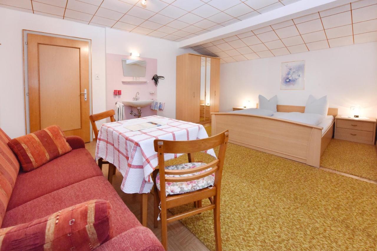 Pension Piz Buin Партенен Екстериор снимка